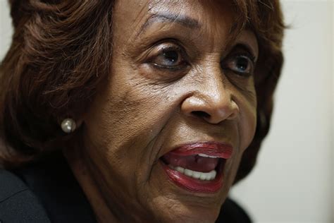 Texas man accused of making death threats towards U.S. Rep. Maxine Waters federally indicted 